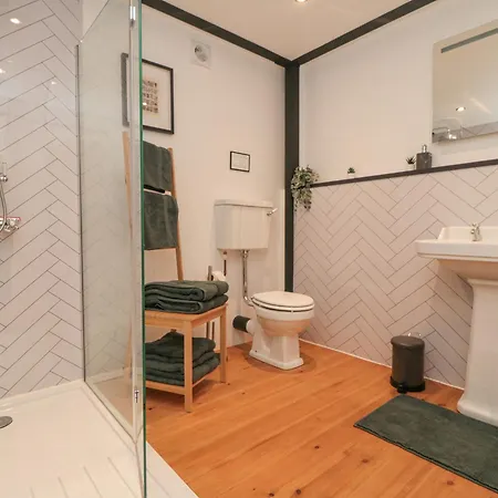 The Old Workshop سكرابورو